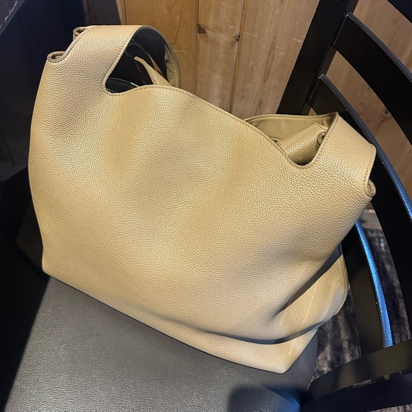 The Row Bag - Picture 3 of 9